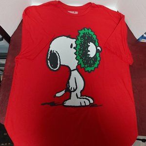 Peanuts Original Snoopy T-Shirt 2022 Christmas Wreath Size XXL Red Cotton